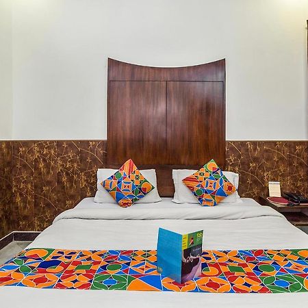 Fabhotel Jindal Palace Near Igi Airport Нью-Дели Экстерьер фото
