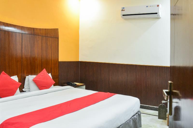 Fabhotel Jindal Palace Near Igi Airport Нью-Дели Экстерьер фото